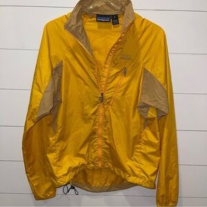 Patagonia Vintage Men's Velocity 2 Yellow & Gold Windbreaker Size Small